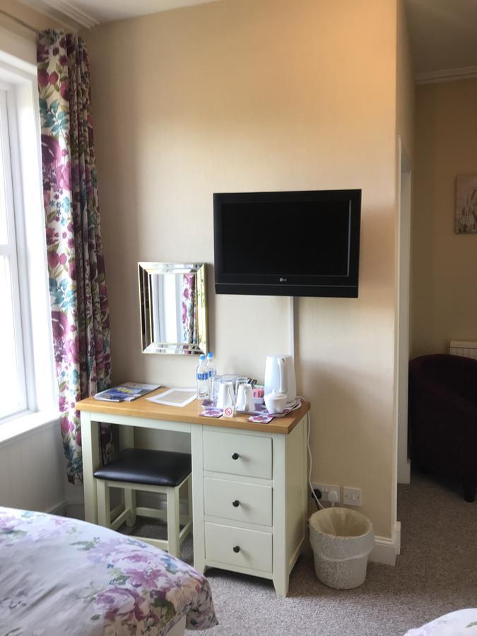Dunclutha Guest House Leven  Esterno foto