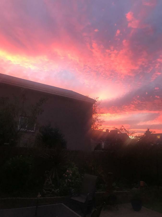 Dunclutha Guest House Leven  Esterno foto