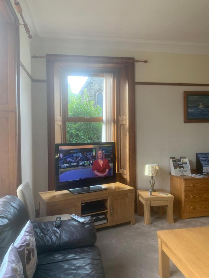 Dunclutha Guest House Leven  Esterno foto
